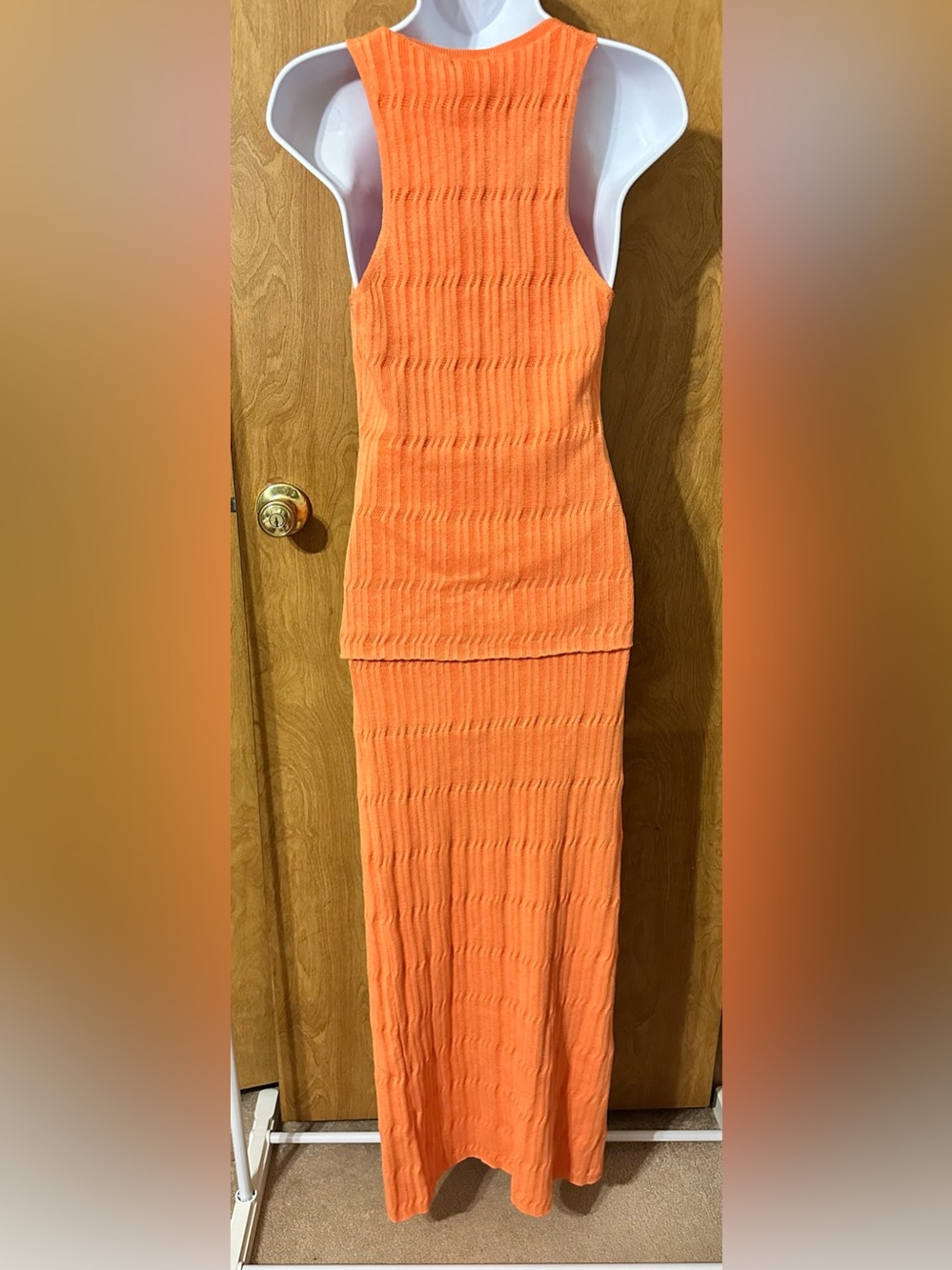 Fashion Nova Orange Knit Maxi Set with Dual Ring Front - Picture 2 of 4